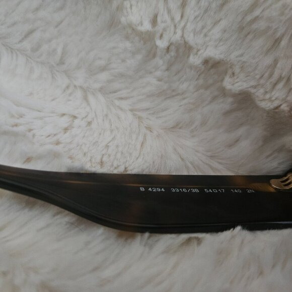 Sunglasses - Picture 3 of 12